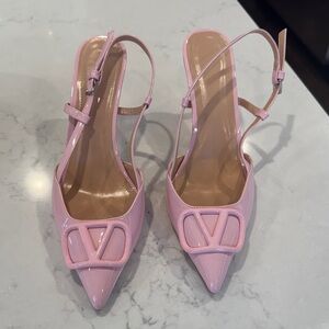 Elegant Pink Slingback Heels
